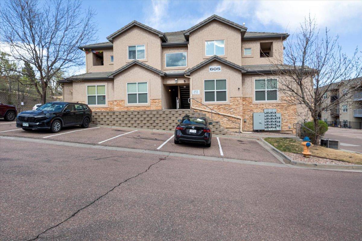 Apartment for rent at 605 Cougar Bluff Point #102, Colorado Springs, CO 80906