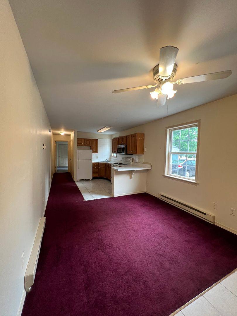 Apartment for rent at 527 Spruce St, Lykens, PA 17048
