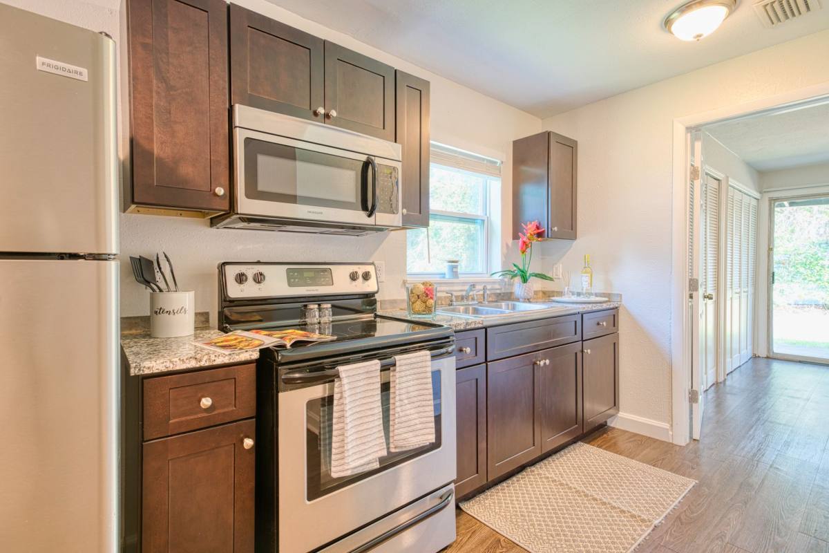 Apartment for rent at 1904 SW 14th Terrace, Gainesville, FL 32608