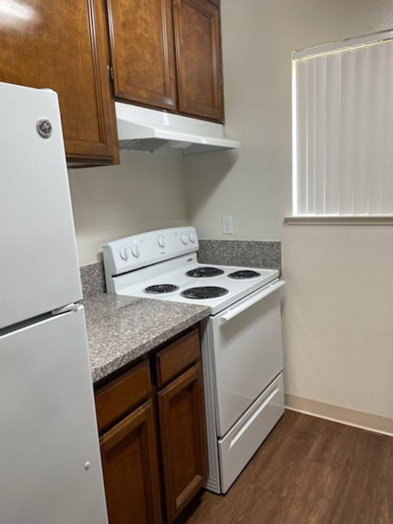 Apartment for rent at 3515 W San Jose Ave, Fresno, CA 93711