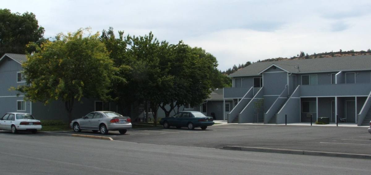 Apartment for rent at 66 SW 3rd St, Madras, OR 97741