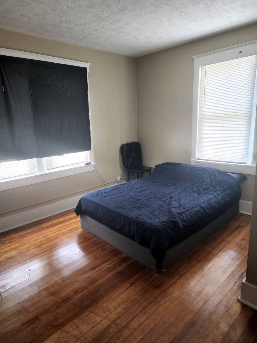 Apartment for rent at 726 16th Ave, Council Bluffs, IA 51501