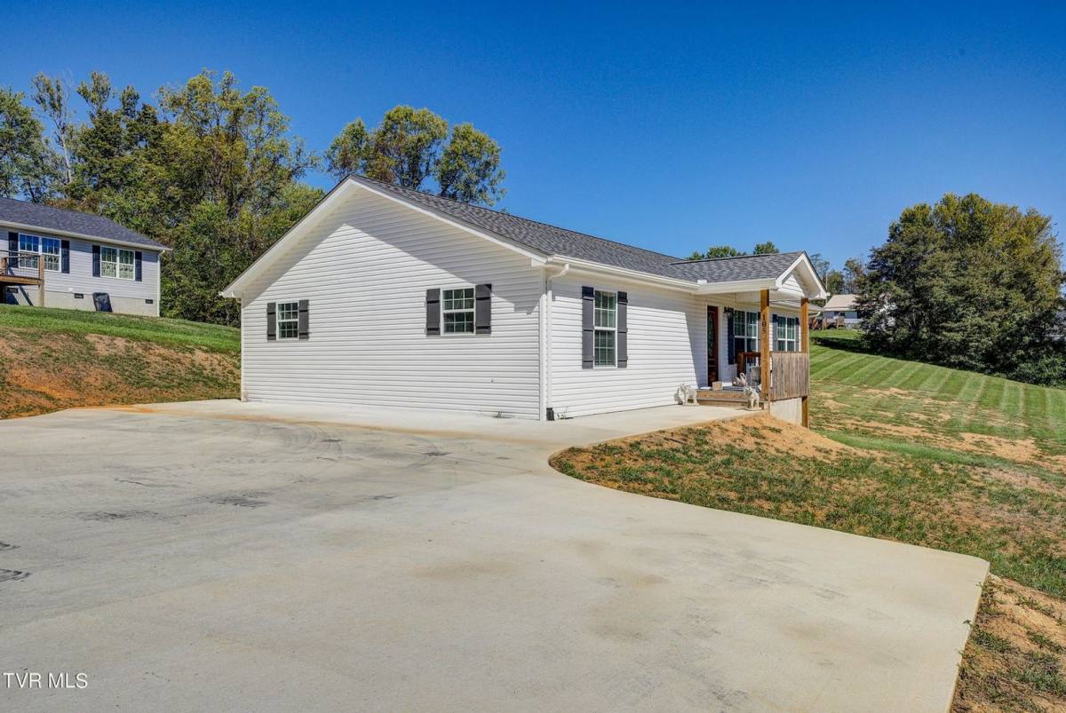 House for rent at 105 Housley Ave, Greeneville, TN 37745