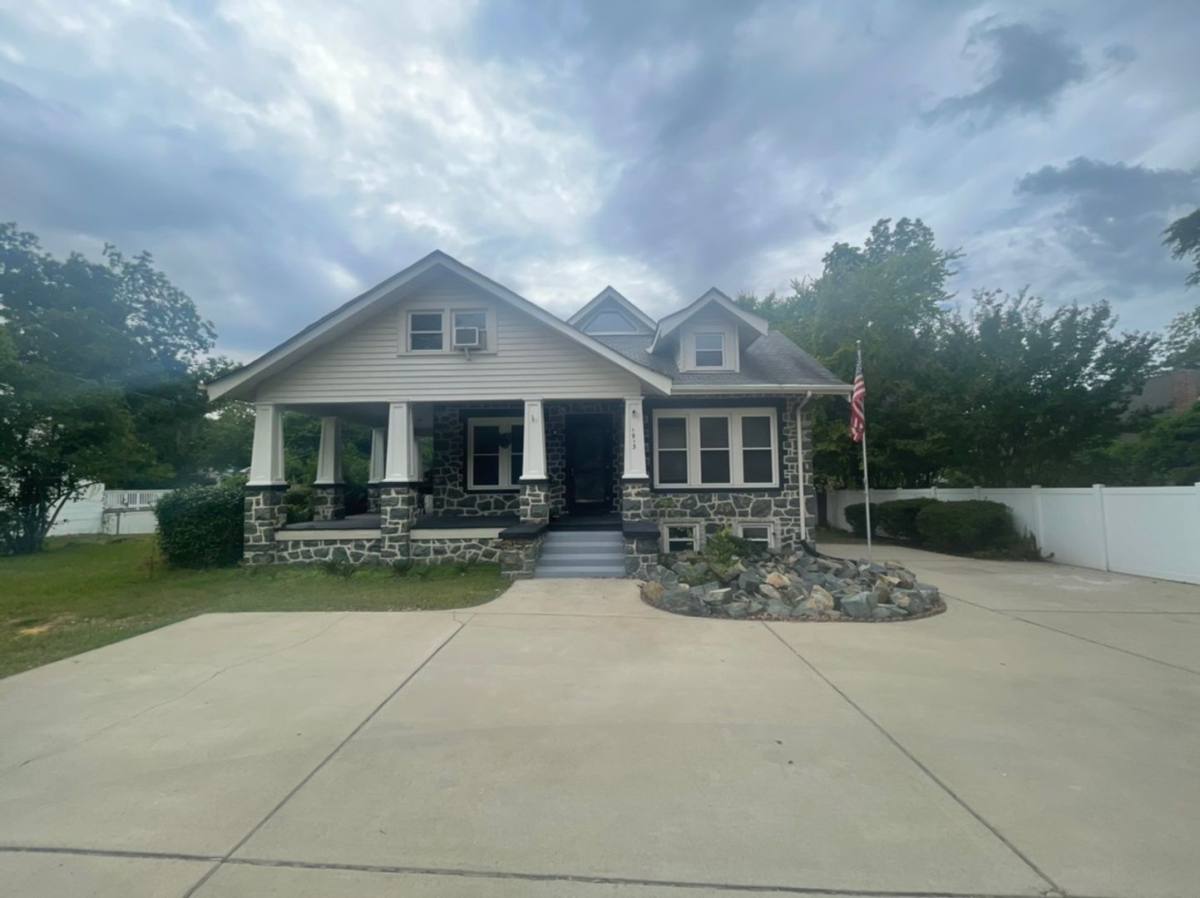 House for rent at 1913 Morganton Rd, Fayetteville, NC 28305
