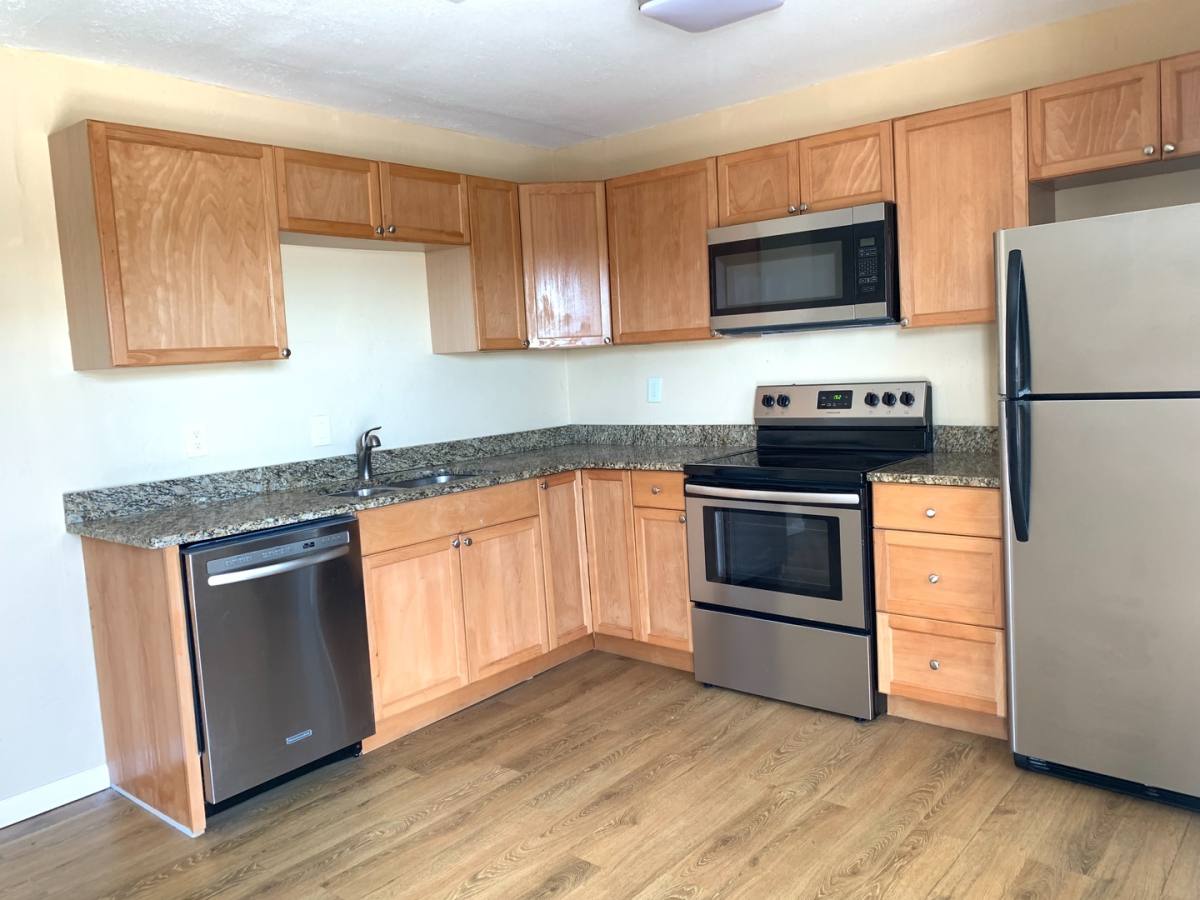Apartment for rent at 1010 5th St W, Palmetto, FL 34221