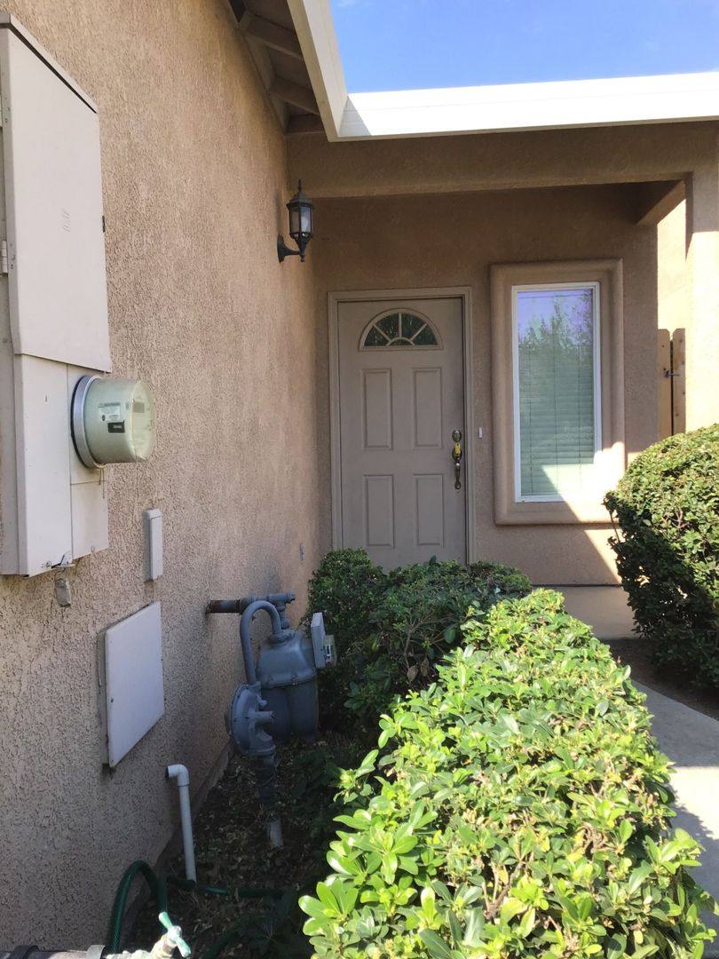 Apartment for rent at 3200 N Oliver Dr, Yuba City, CA 95993