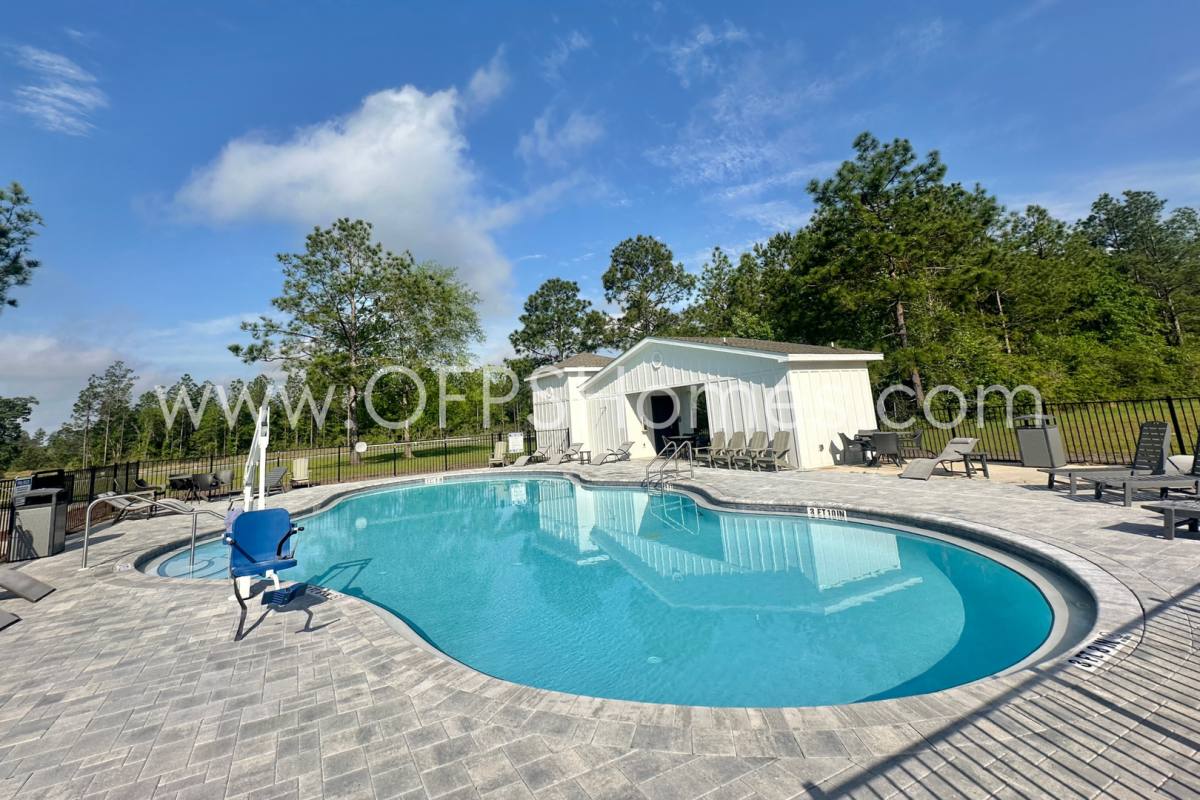 House for rent at 3044 Heritage Plantation Blvd, Laurel Hill, FL 32567