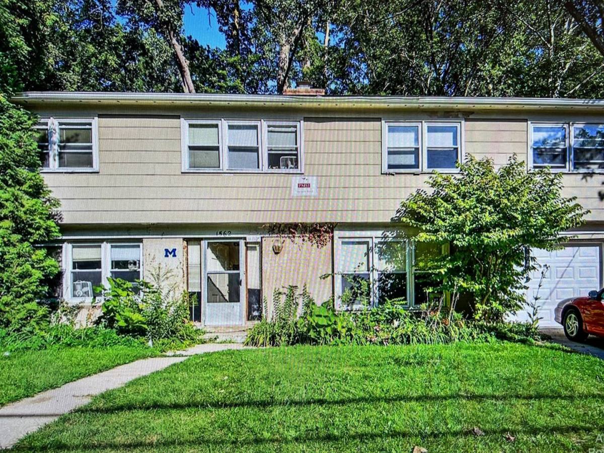 Townhouse for rent at 1562 Jones Dr, Ann Arbor, MI 48105