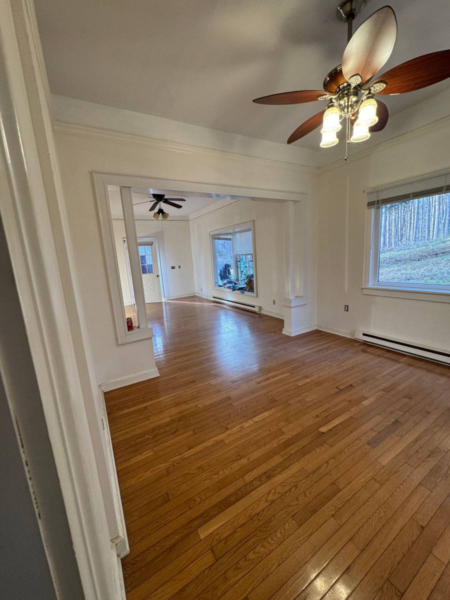 Apartment for rent at 83 Old Post Rd, Staatsburg, NY 12580