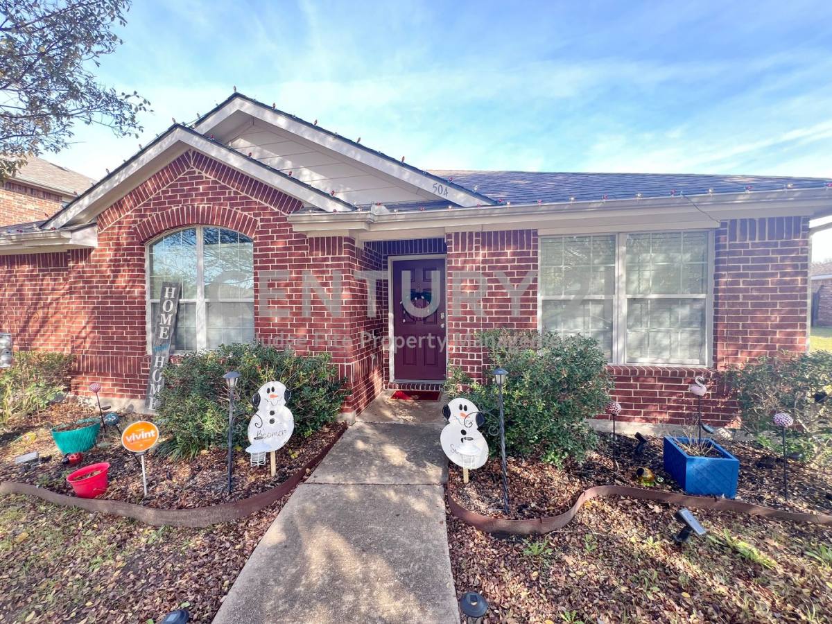 House for rent at 504 Sandy Lane, Royse City, TX 75189