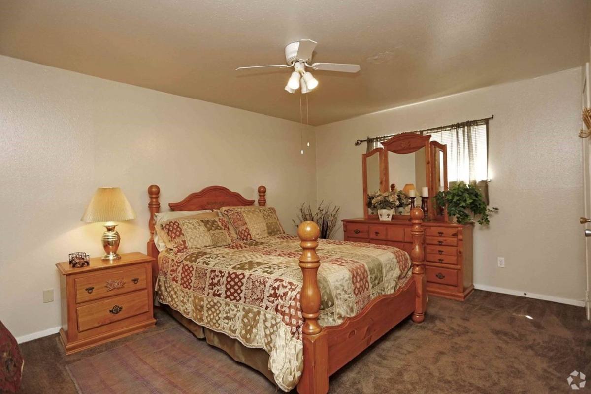 Apartment for rent at 900 Westgate Dr, Bossier City, LA 71112