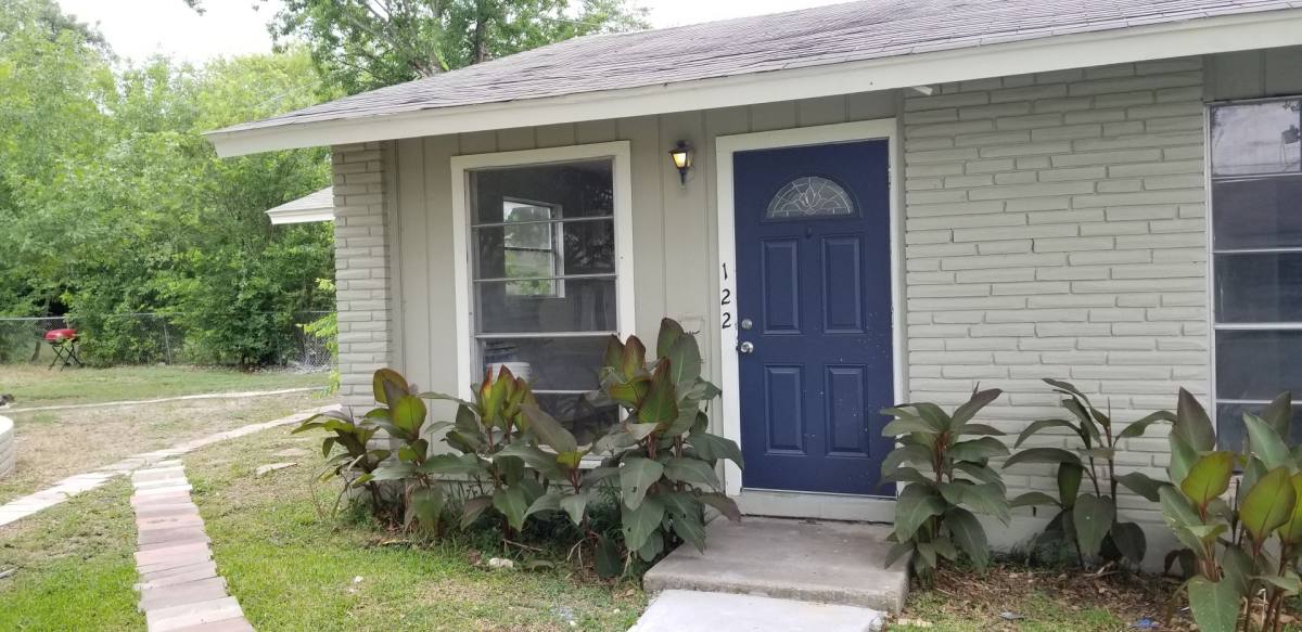 Apartment for rent at 110-122 San Angelo, San Antonio, TX 78212