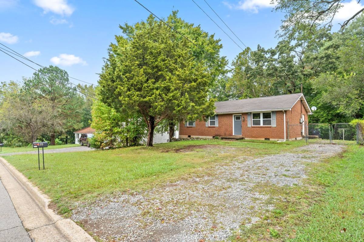 House for rent at 635 Lafayette Rd, Clarksville, TN 37042