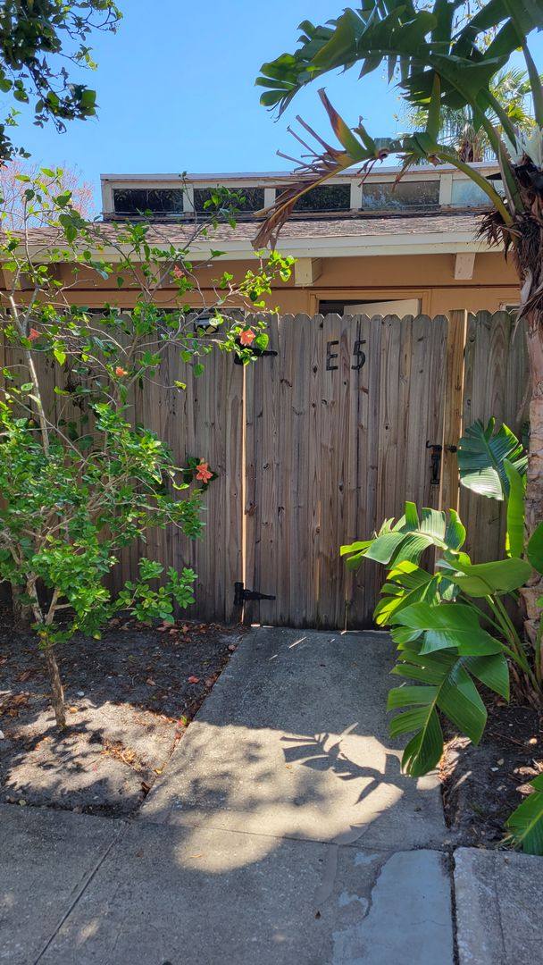 Condo for rent at 500 N Jefferson Ave, Sarasota, FL 34237