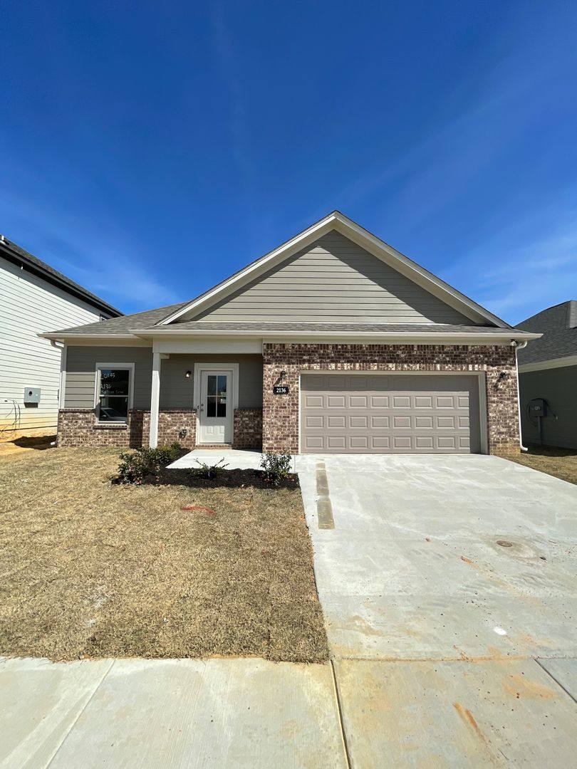 House for rent at 2136 Sullivan Dr, Cullman, AL 35055