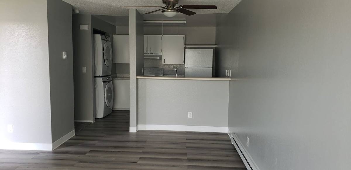 1107 W 5th Ave, Kennewick, WA 99336