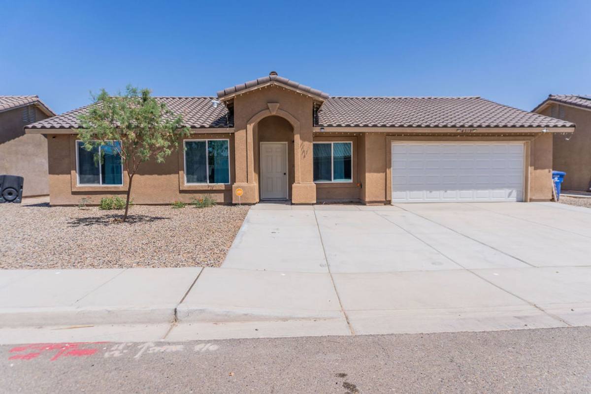 House for rent at 4319 S Desert Willow, Yuma, AZ 85365