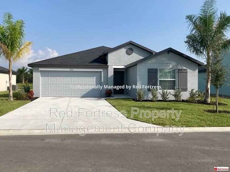 House for rent at 4215 Villa Rapallo Way, North Fort Myers, FL 33917