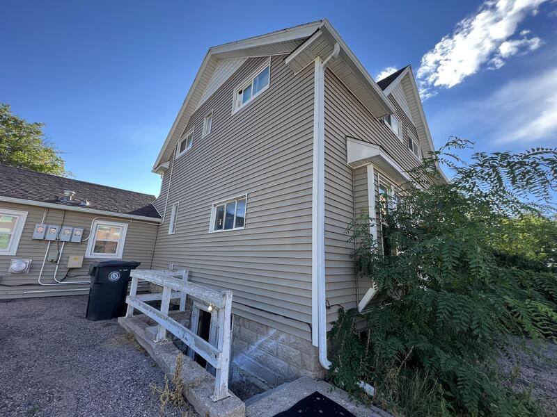 Apartment for rent at 400 E 24th St #3, Cheyenne, WY 82001