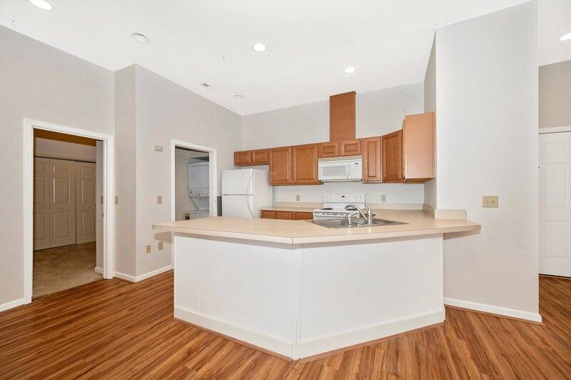 Condo for rent at 138 E Antietam St #202, Hagerstown, MD 21740