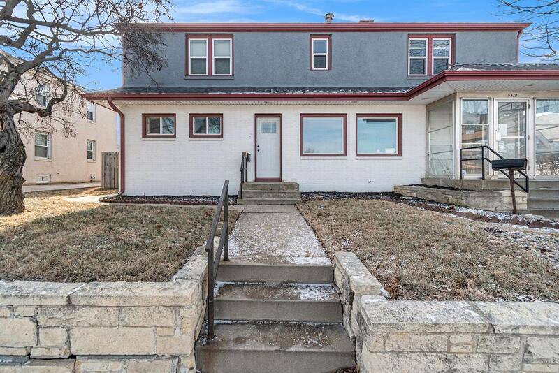 Apartment for rent at 5517 NW Radial Highway, Omaha, NE 68104