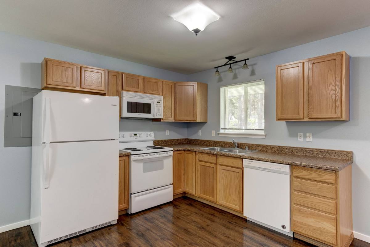 Apartment for rent at 39201 Sr, Oak Harbor, WA 98277