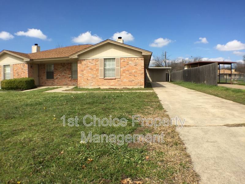 Apartment for rent at 6539 Central Ave, North Richland Hills, TX 76182