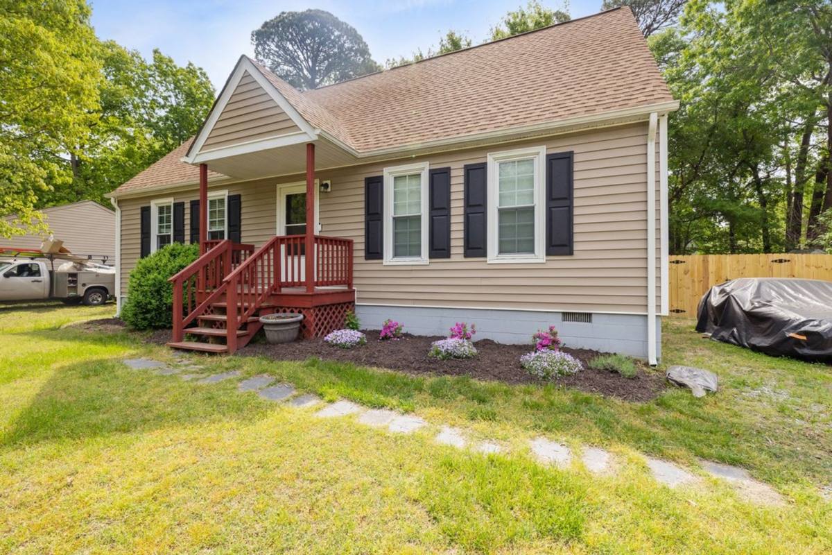 House for rent at 3809 N Light Dr, Chester, VA 23831