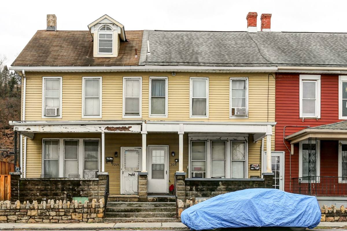 Apartment for rent at 306 S Front St, Lemoyne, PA 17043