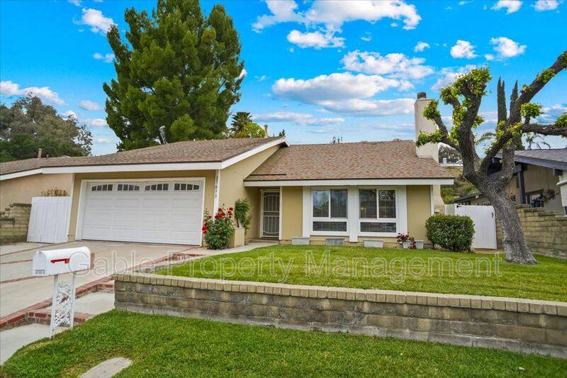 House for rent at 27073 Las Mananitas Dr, Valencia, CA 91354