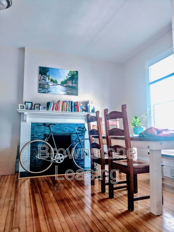 Apartment for rent at 1122 N Emerson St #E4, Denver, CO 80218