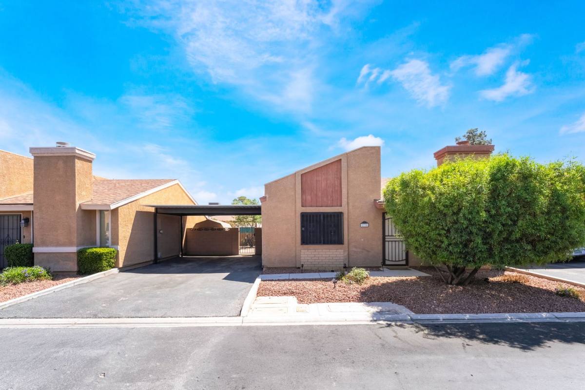 House for rent at 2338 Jack Pine Way, Las Vegas, NV 89108