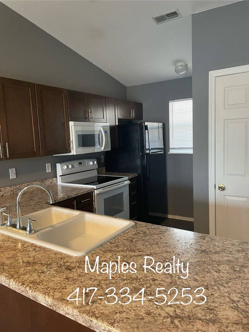 Condo for rent at 610 Abby Lane, Branson, MO 65616