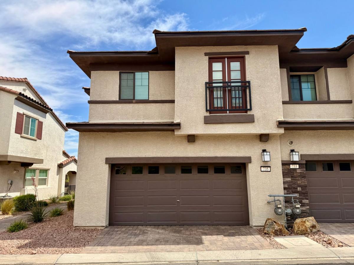 House for rent at 735 Omaggio Place, Henderson, NV 89011