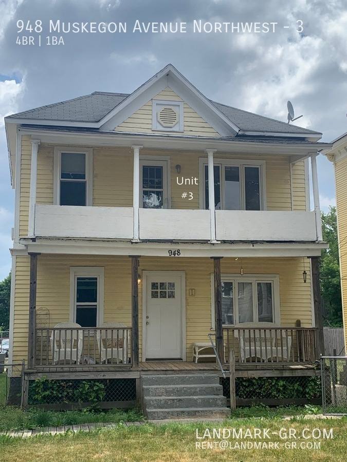 Apartment for rent at 948 Muskegon Ave NW #3, Grand Rapids, MI 49504