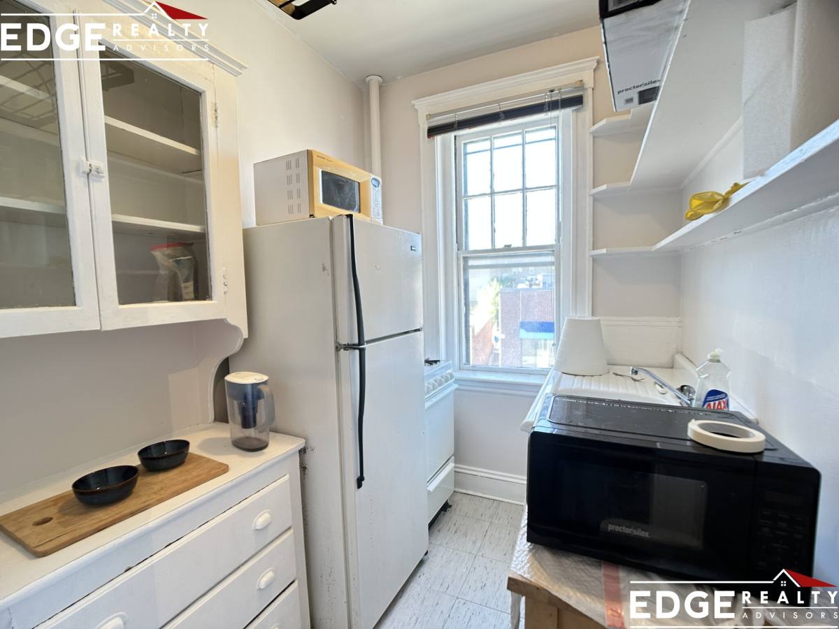 Apartment for rent at 1576 Commonwealth Ave #8, Brighton, MA 02135