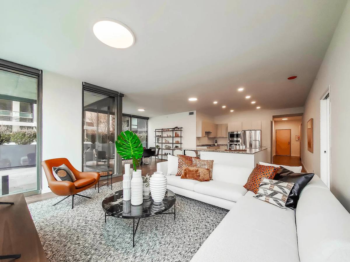 Apartment for rent at 3478 N Broadway St #306, Chicago, IL 60657