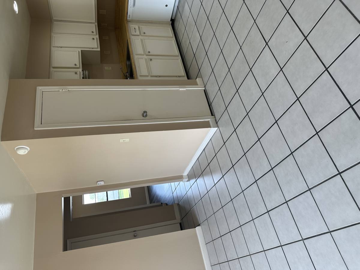 Apartment for rent at 105 Tournament Blvd #22, Berwick, LA 70342