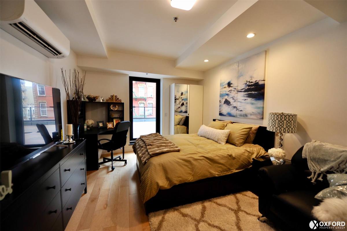 Apartment for rent at 227 Grand St #7D, New York, NY 10013