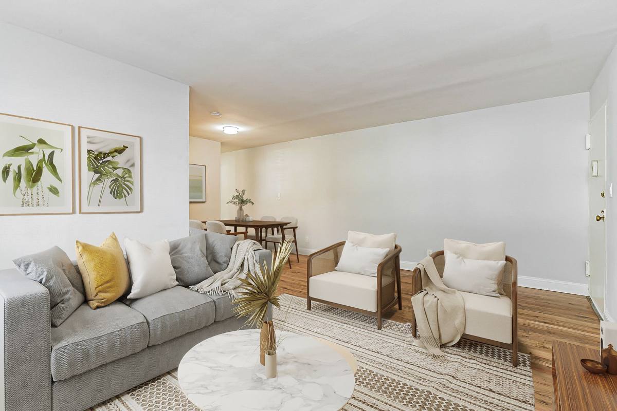 Apartment for rent at Eagle Rock at Hicksville & Jericho, 290 N Broadway, Hicksville, NY 11801