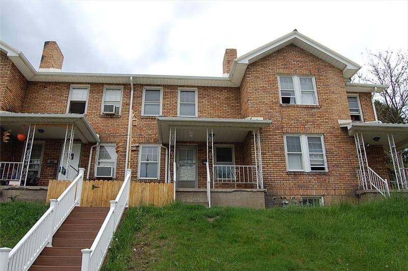 Apartment for rent at 127 George St, Mingo Junction, OH 43938