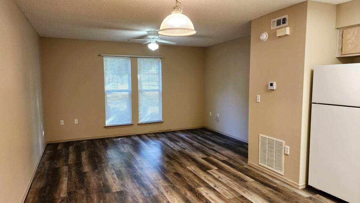 Apartment for rent at 126 Rhodes Ave, Springdale, AR 72764
