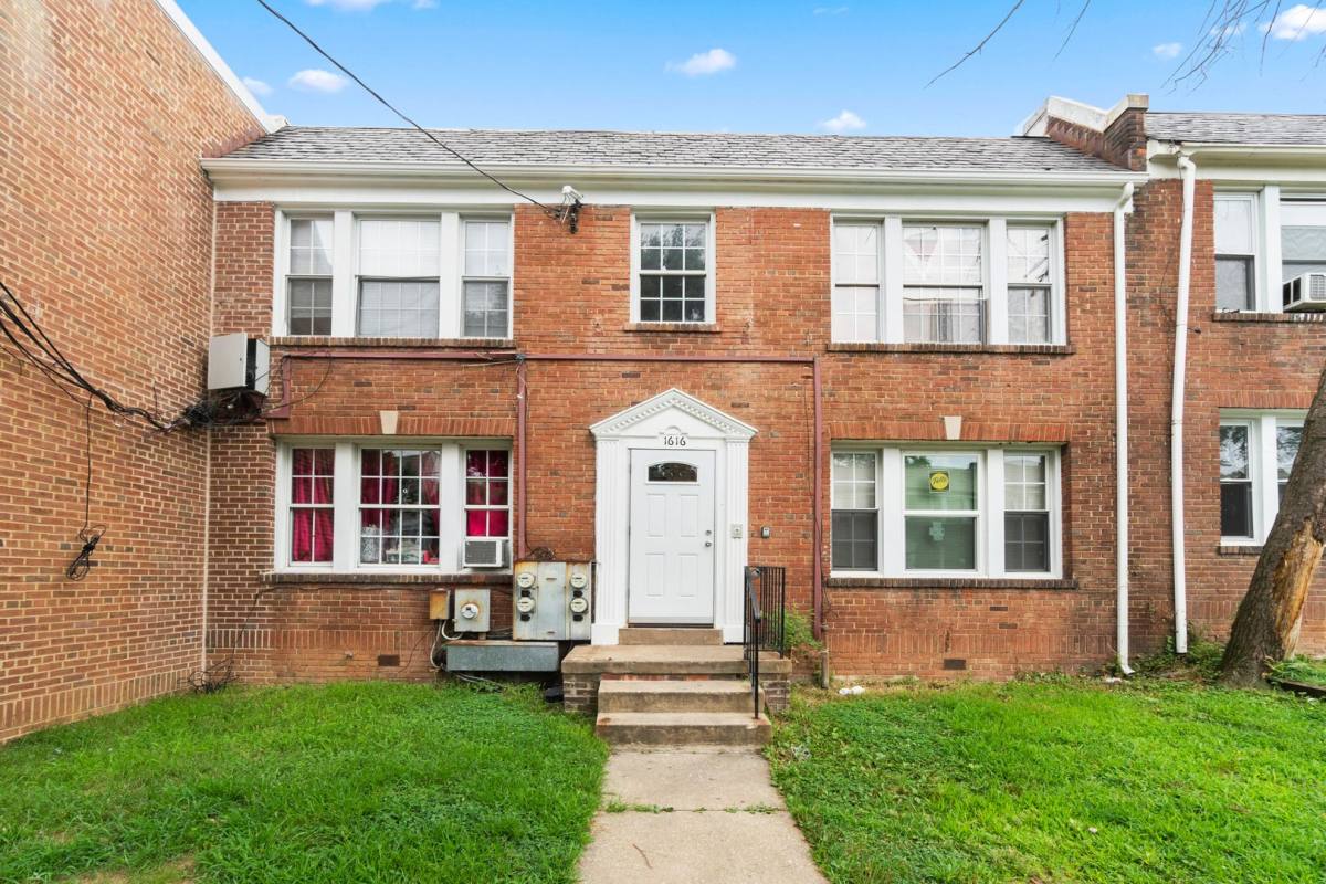 Apartment for rent at 1616 17th Place SE, Washington, DC 20020