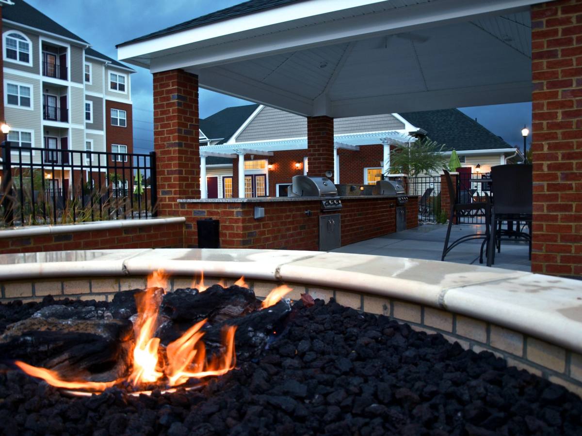 Apartment for rent at 100 Benevita Place, Hampton, VA 23666