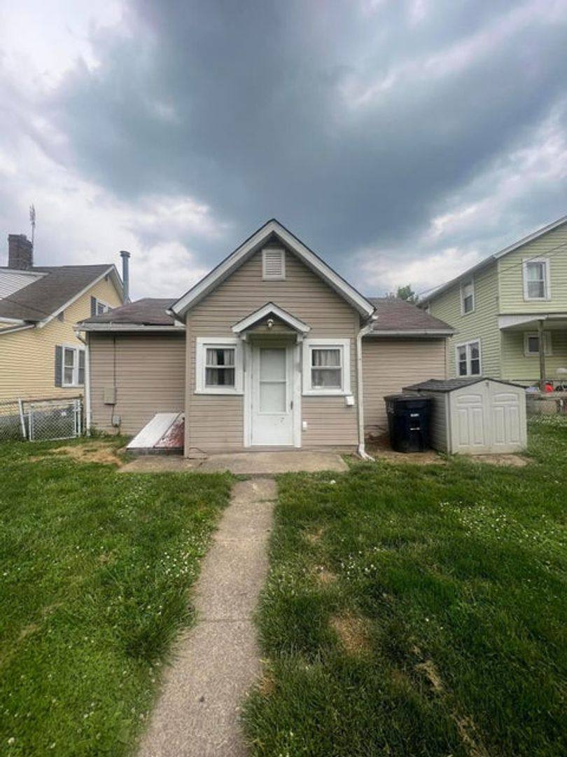 House for rent at 129 S Zane Ave, Lancaster, OH 43130