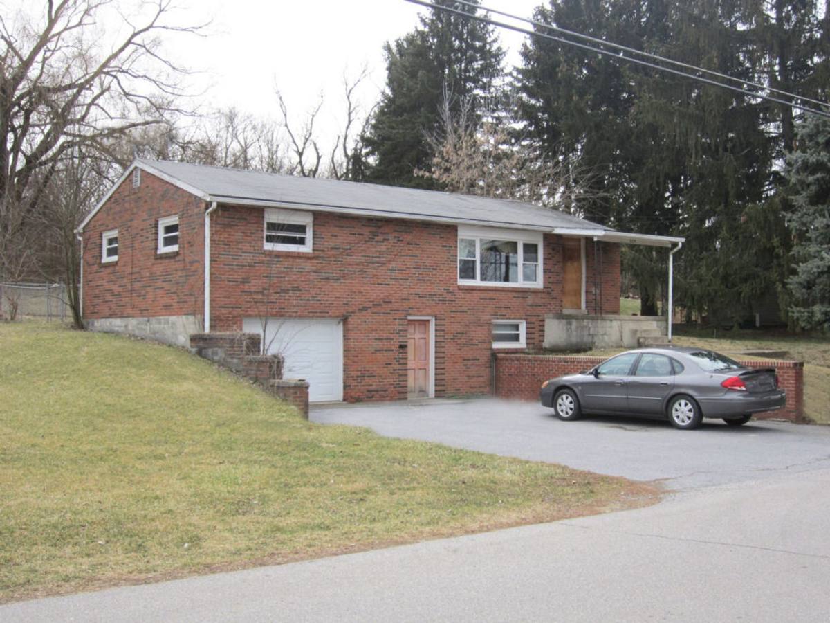 Apartment for rent at 127 Clemens Lane, Bellefonte, PA 16823