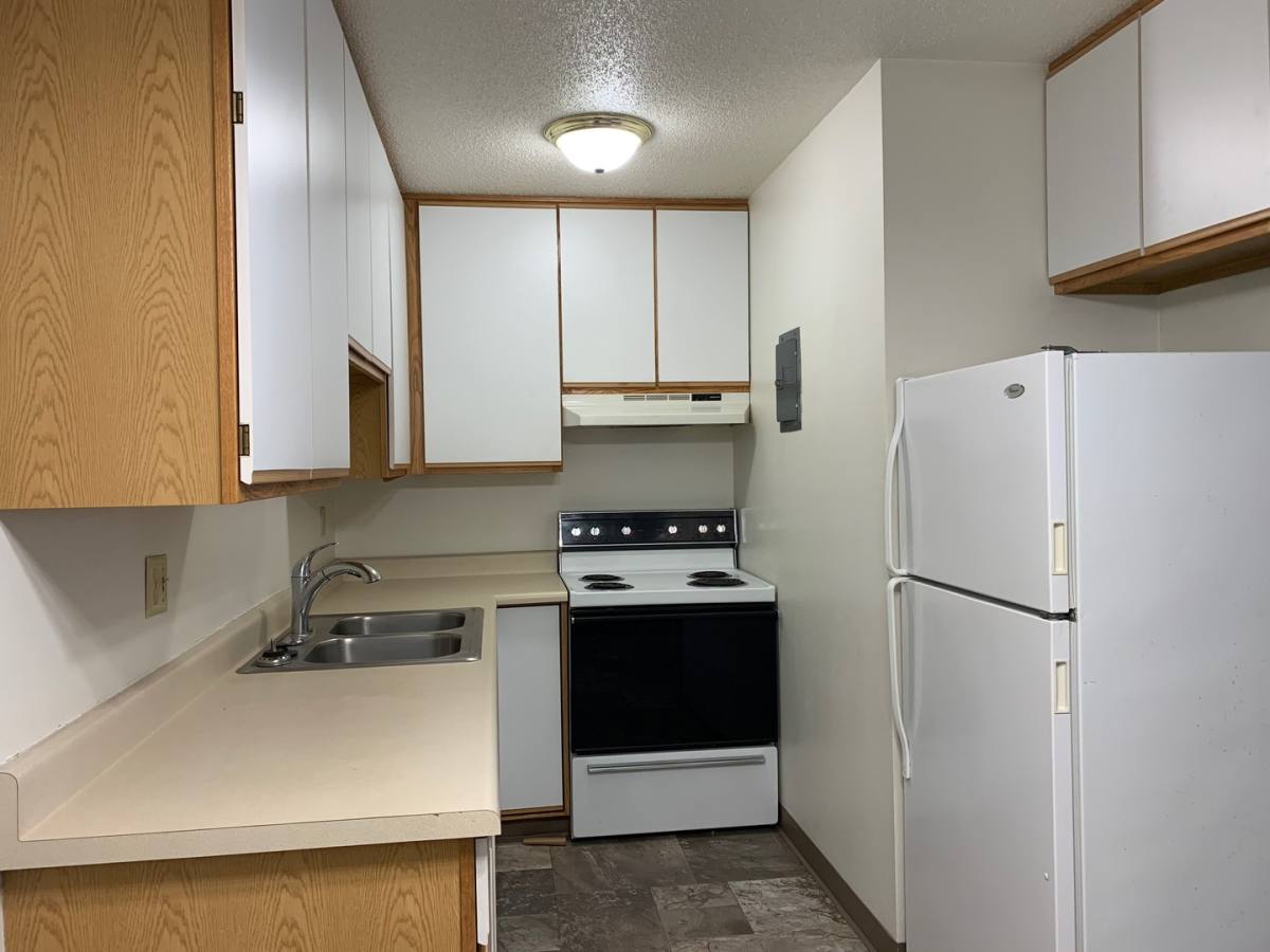 Apartment for rent at 2913 5th St S, Moorhead, MN 56560