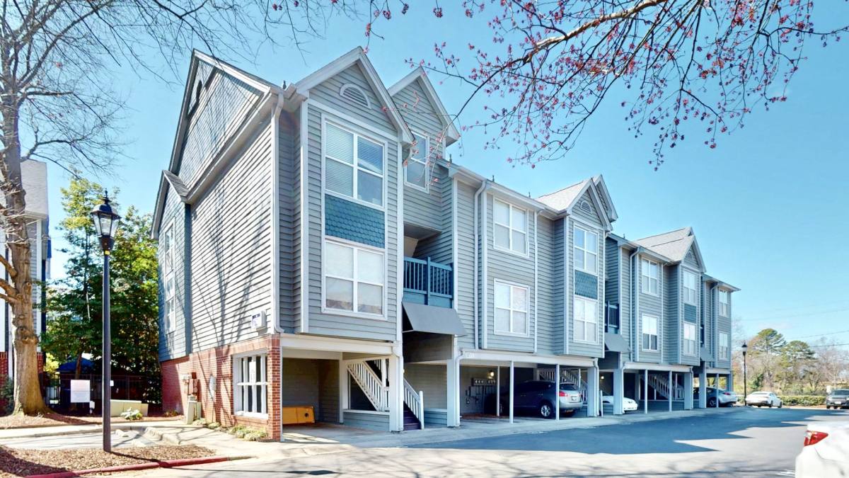 Condo for rent at 521 N Graham St, Charlotte, NC 28202