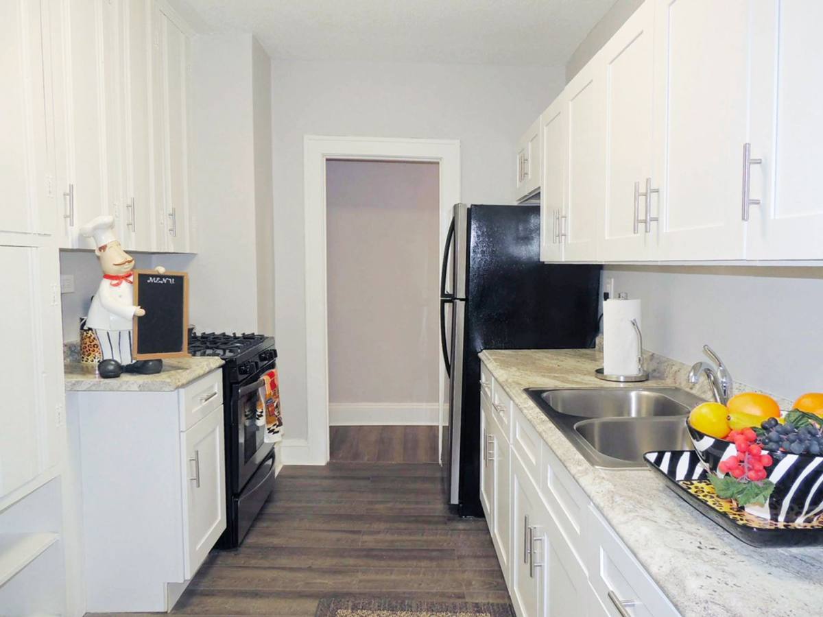 Apartment for rent at 3537 Bosworth Rd, Cleveland, OH 44111