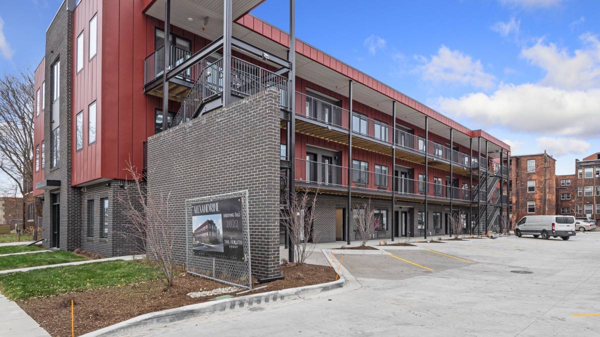 Apartment for rent at 664 W Alexandrine St, Detroit, MI 48201
